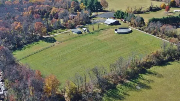 Poughquag, NY 12570,239 Hynes RD