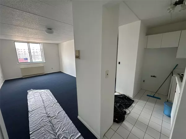 Rego Park, NY 11374,97-12 63rd DR #10D