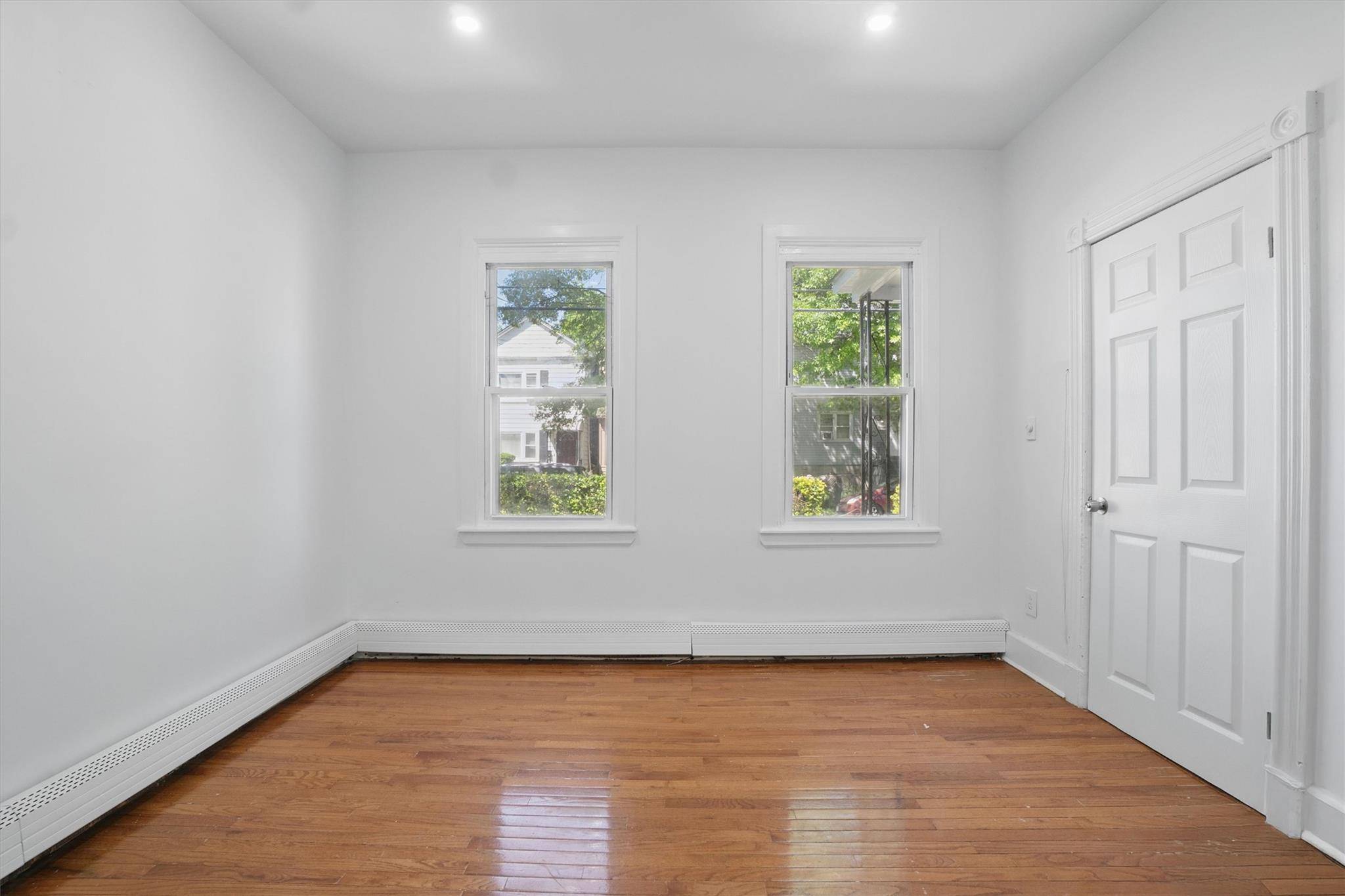 Mount Vernon, NY 10550,419 S 7th AVE