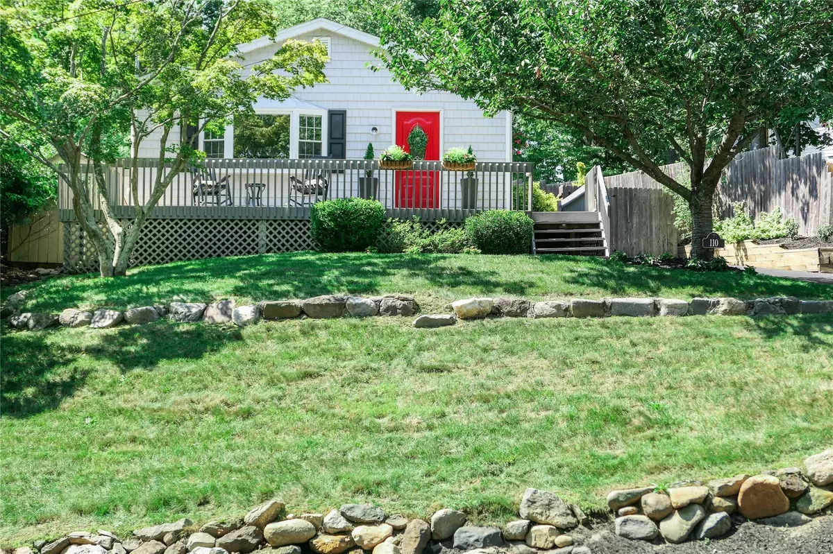 Sound Beach, NY 11789,110 Sound Beach BLVD