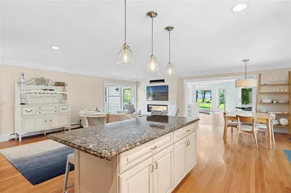 Mattituck, NY 11952,2360 Marlene LN