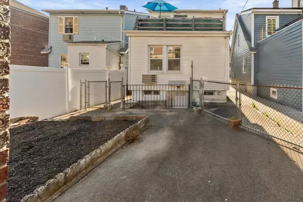 Bronx, NY 10461,1856 Edison AVE