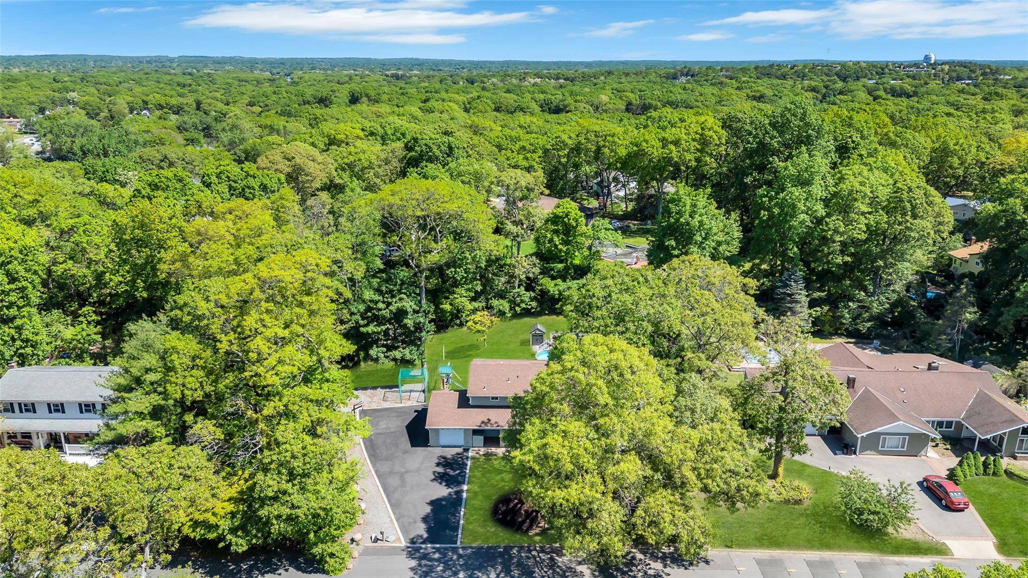 Farmingville, NY 11738,5 Firwood DR
