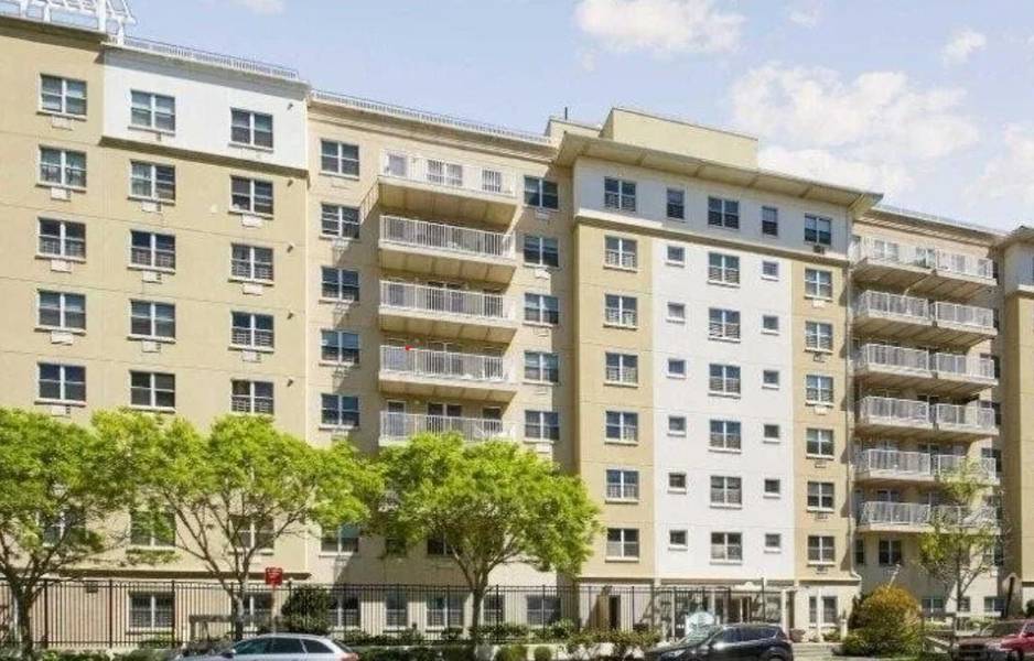 7914 Rockaway Beach BLVD #1J, Rockaway Beach, NY 11693