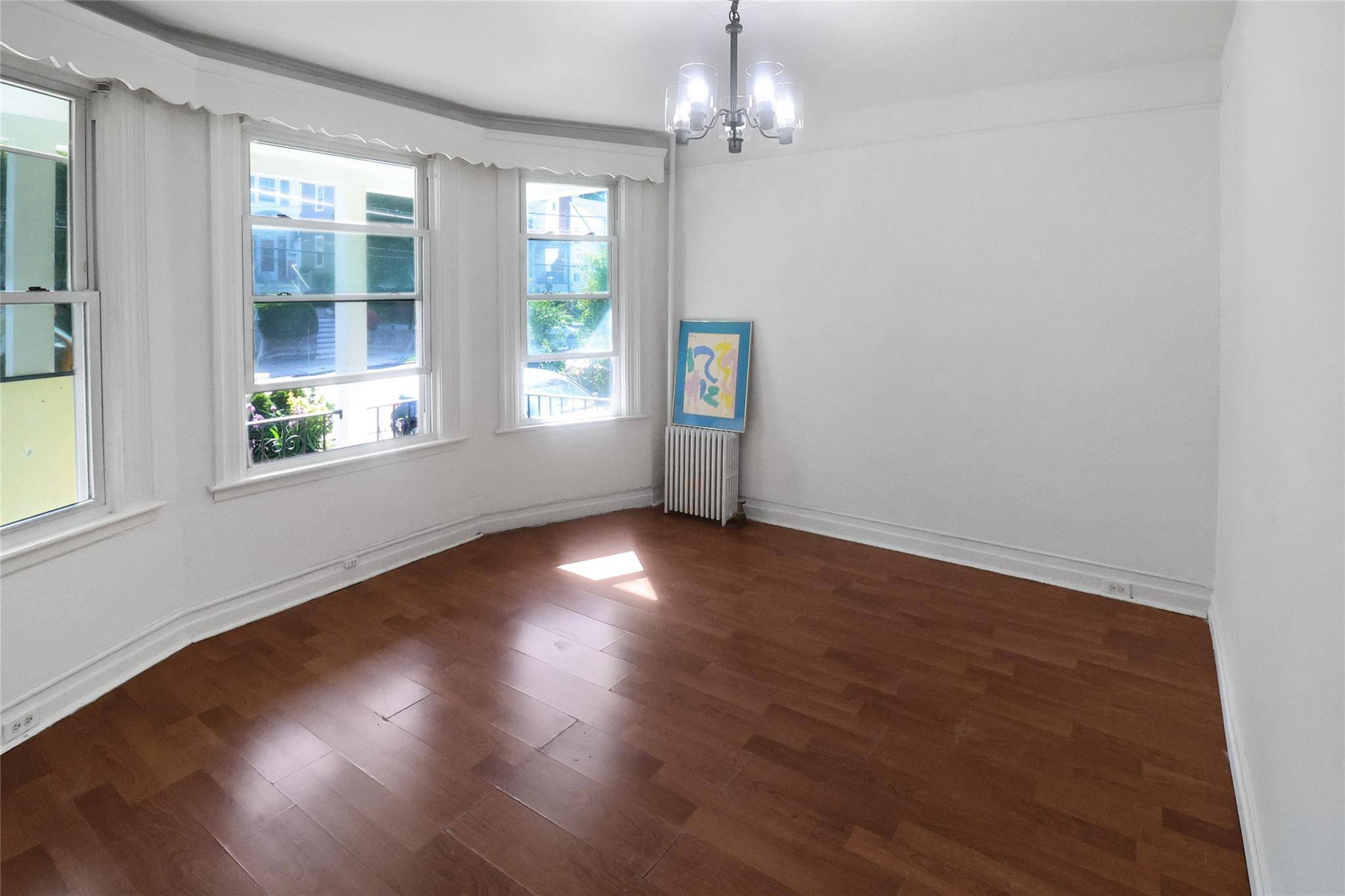 Mount Vernon, NY 10553,105 Hillside AVE