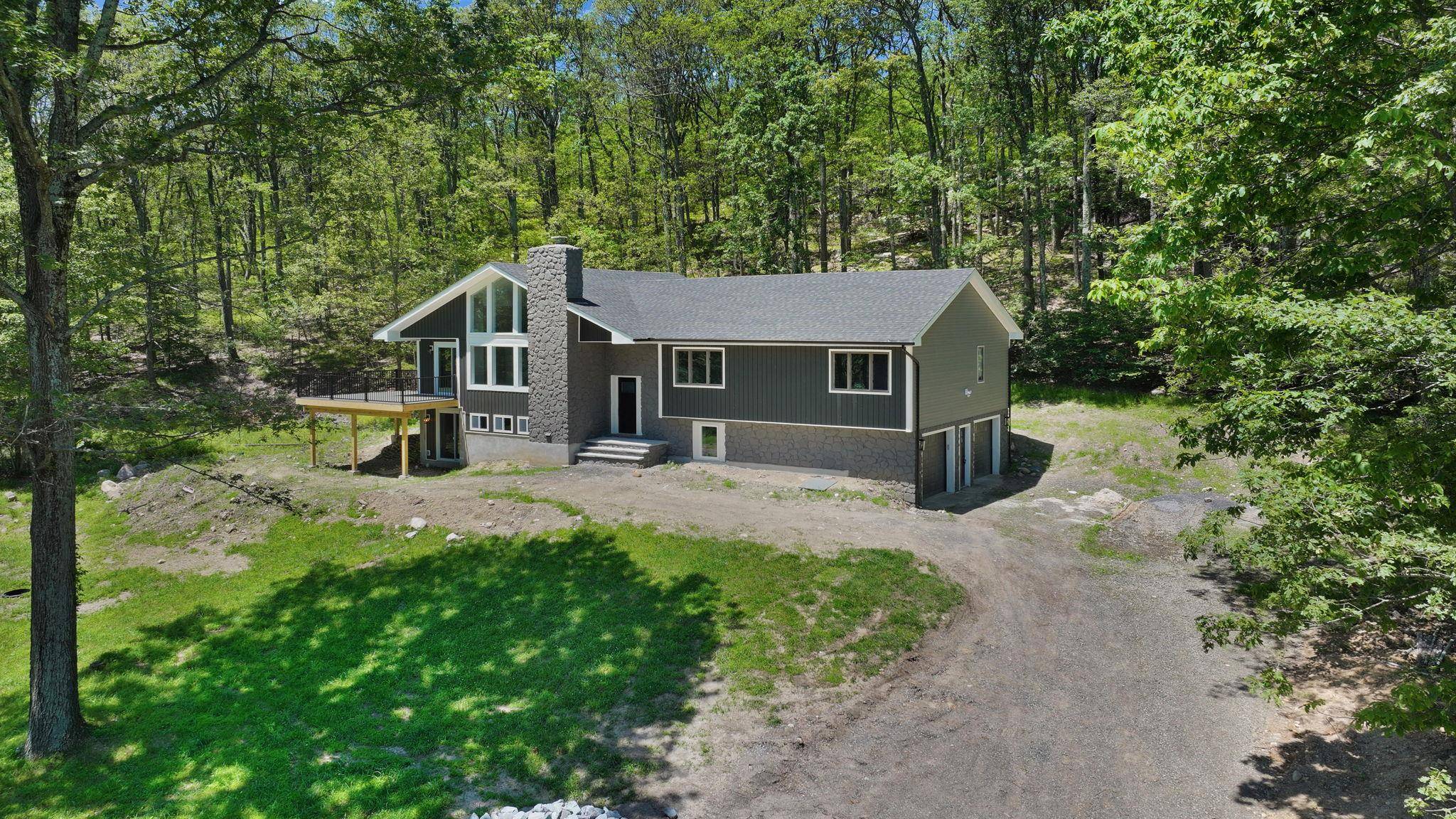 Bloomingburg, NY 12721,226 Shawanga Lodge RD