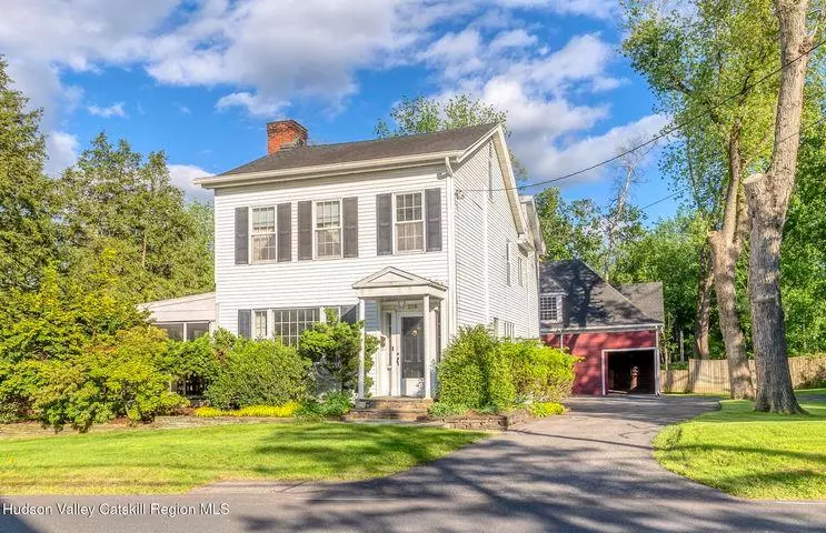 Kingston, NY 12401,276 Pearl ST