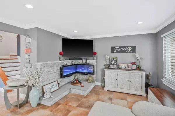 Holbrook, NY 11741,228 Springmeadow DR #N