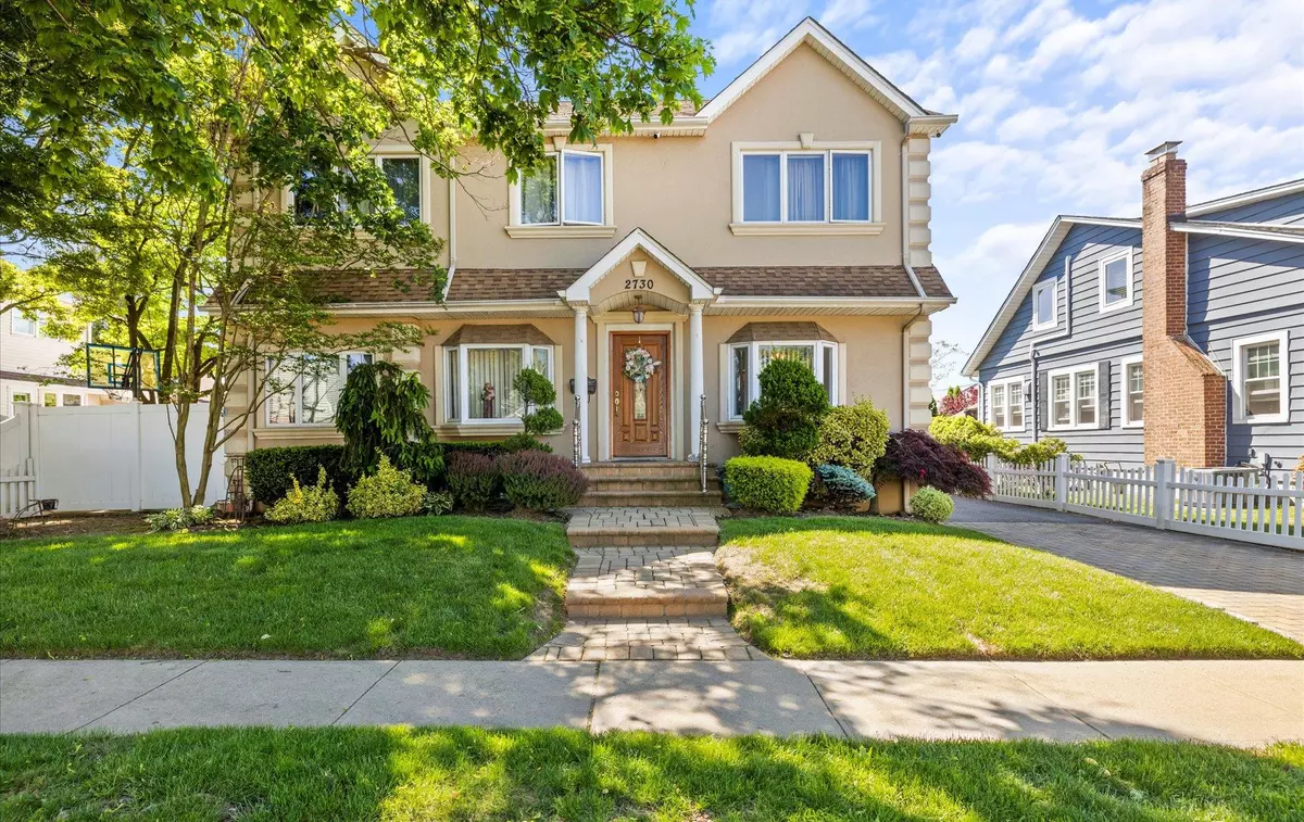 Bellmore, NY 11710,2730 Court ST