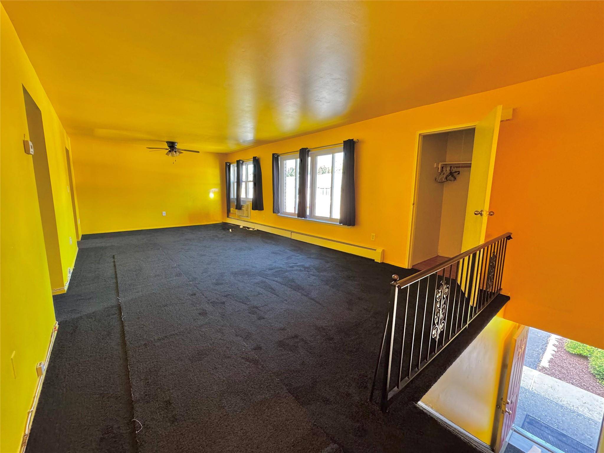 Poughkeepsie, NY 12601,250 Beechwood AVE #14B