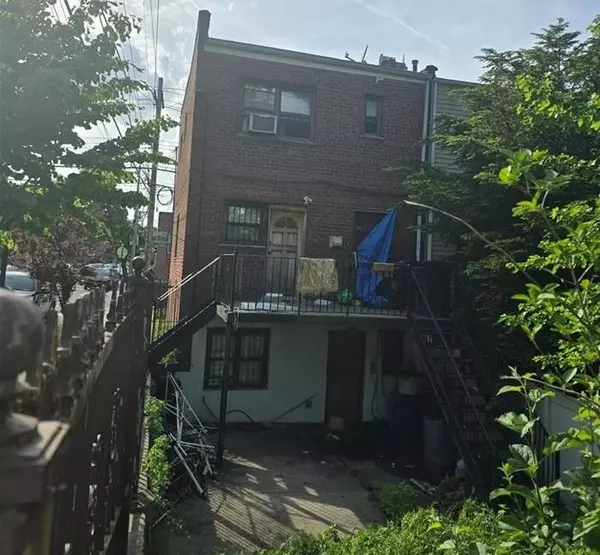 Bronx, NY 10467,3724 Barnes AVE