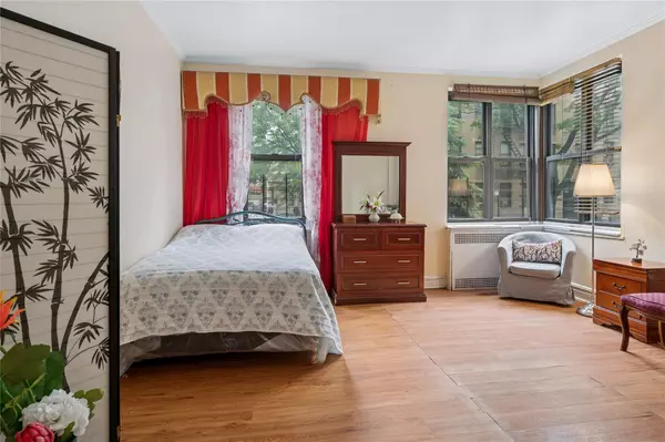 2962 Decatur AVE #1D, Bronx, NY 10458
