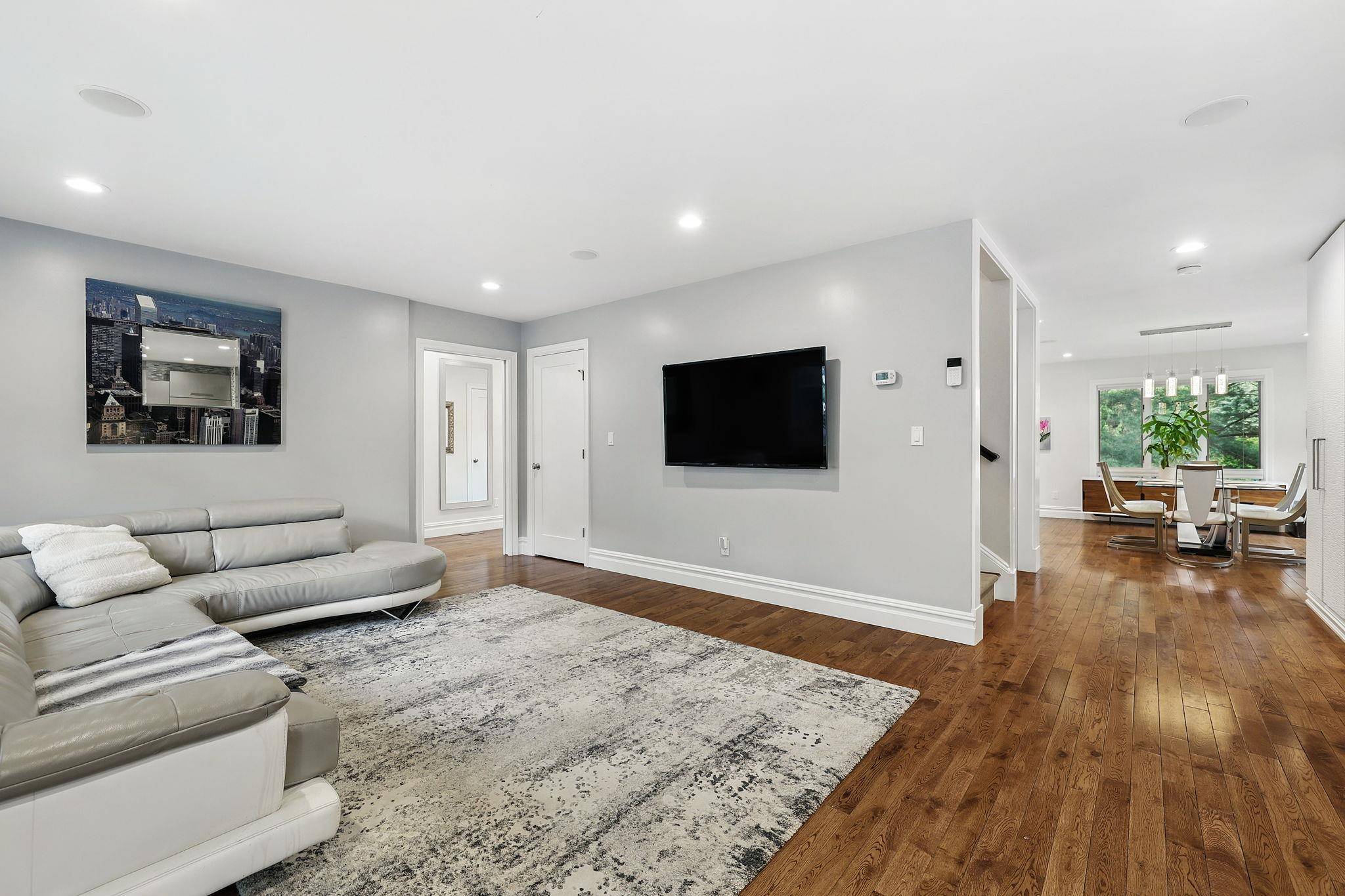 Briarcliff Manor, NY 10510,1 Berkley CT