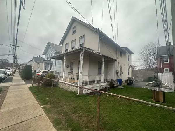 Port Chester, NY 10573,43 Oak ST