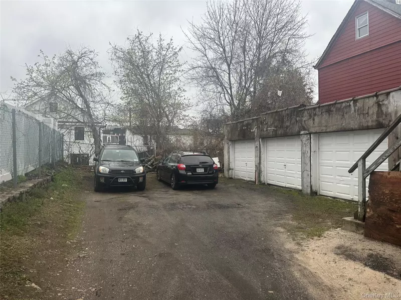 43 Oak ST, Port Chester, NY 10573