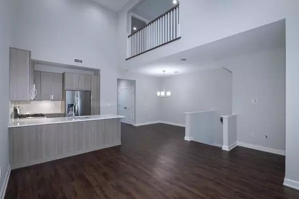 Mount Sinai, NY 11766,188 Sutton CT #188
