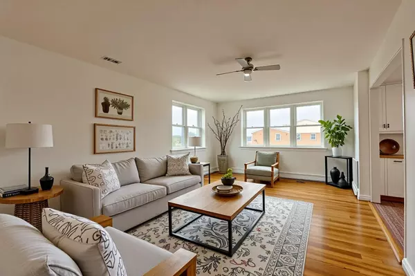 Freeport, NY 11520,8 Florence AVE #16C