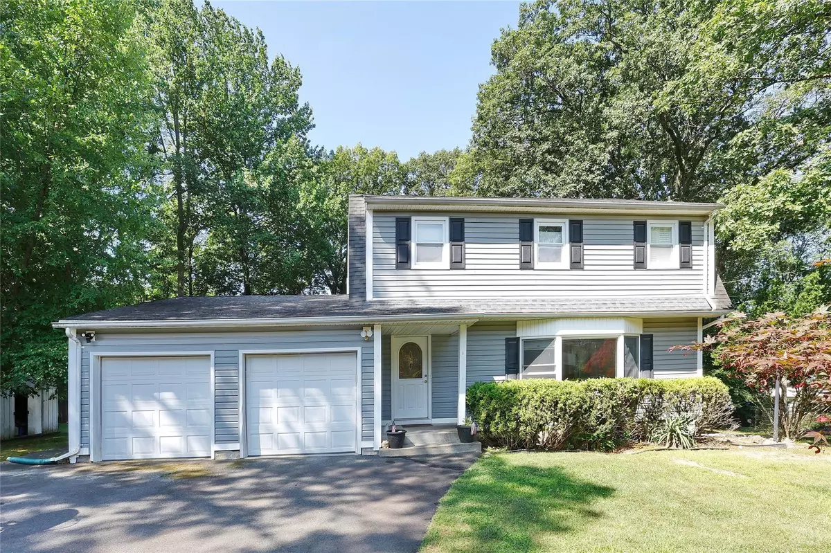 Suffern, NY 10901,121 Smith Hill RD