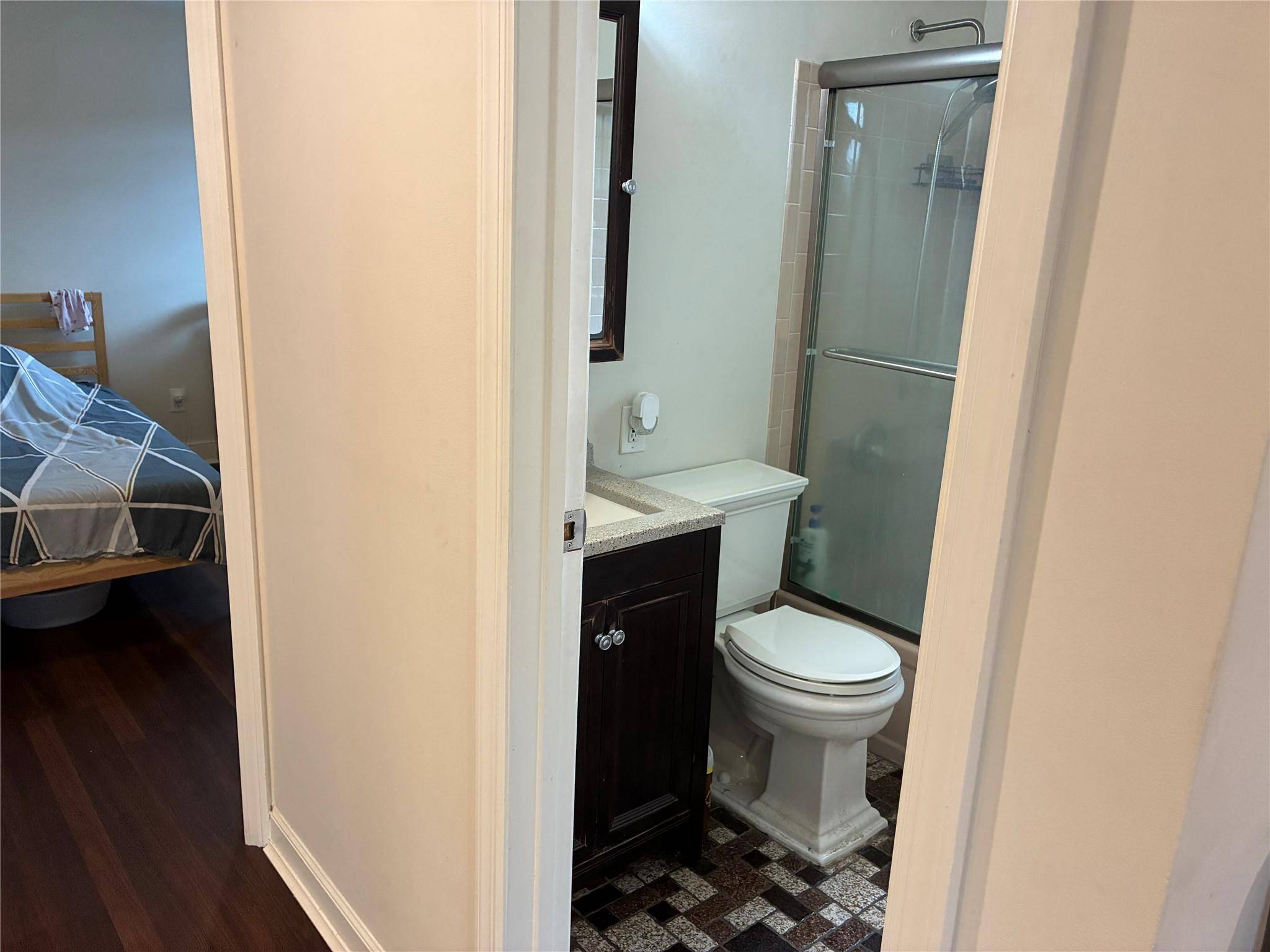 Franklin Square, NY 11010,100 Carl AVE