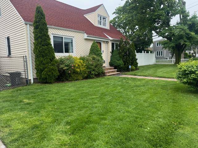East Meadow, NY 11554,108 E Meadow AVE
