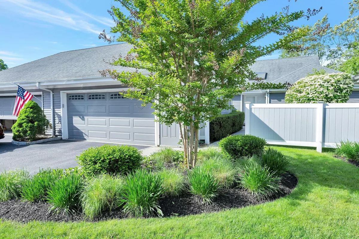 Moriches, NY 11955,276 Dockside CT