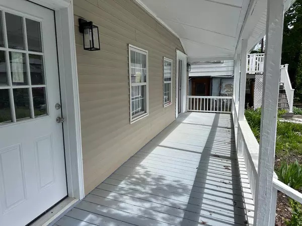 Highland, NY 12528,19 North RD