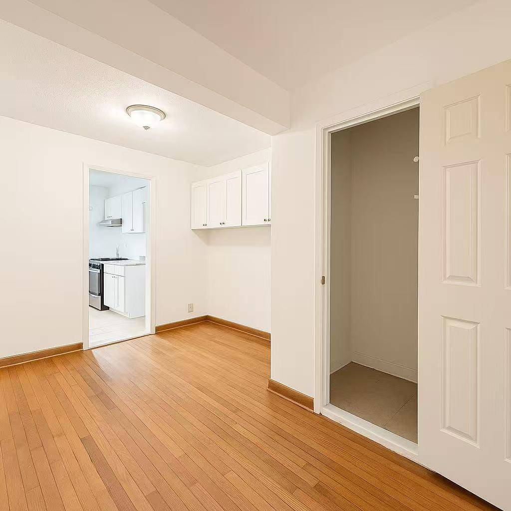 Flushing, NY 11367,149-22 Melbourne Ave #399A