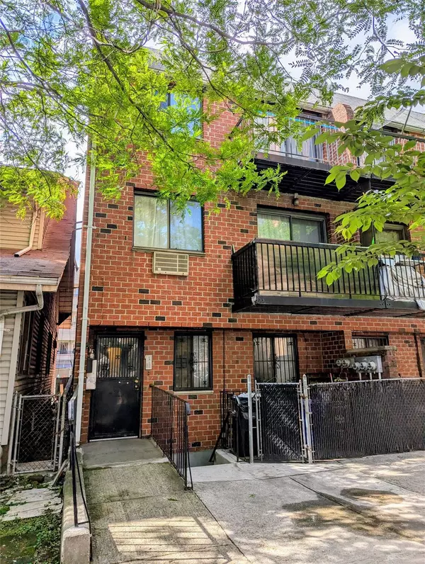 Flushing, NY 11355,132-47 Pople AVE
