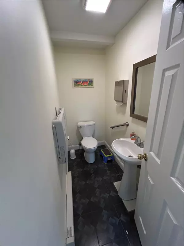 Mahopac, NY 10541,534 Route 6