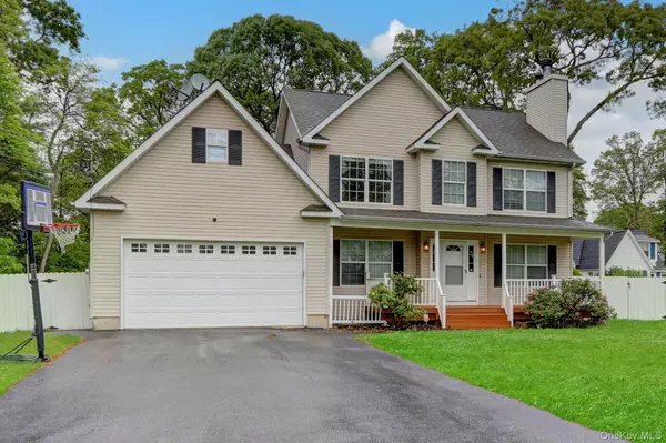 Selden, NY 11784,27 Inwood AVE