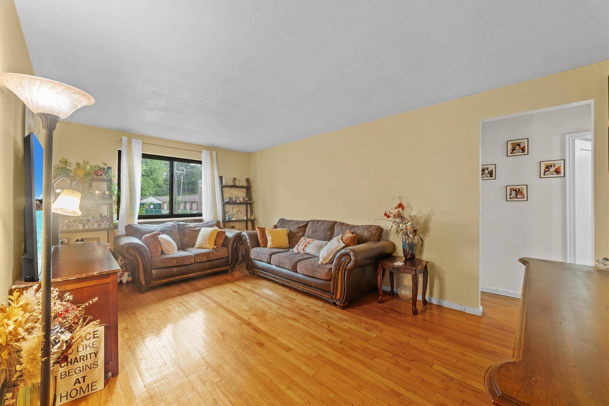 White Plains, NY 10603,35 Lawrence DR #A
