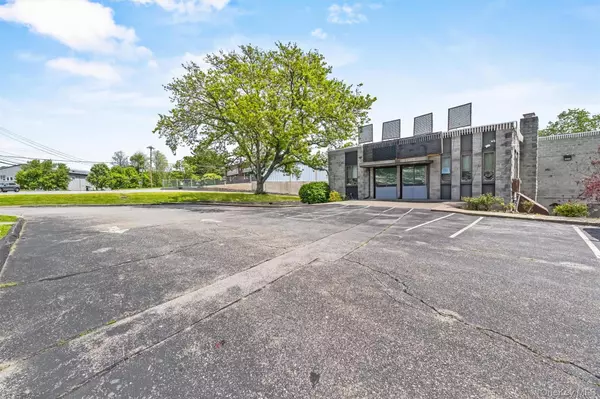 Carmel, NY 10512,1995 Route 6