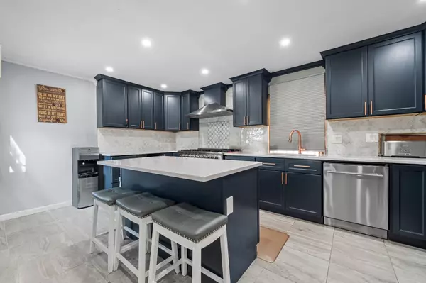 Whitestone, NY 11357,14-50 141st St