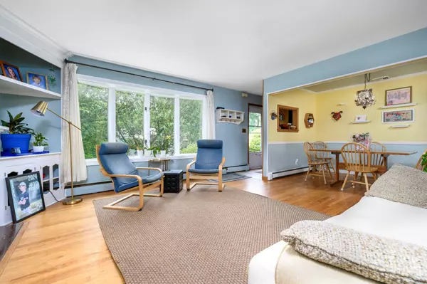 Yorktown Heights, NY 10598,10 Sunset DR