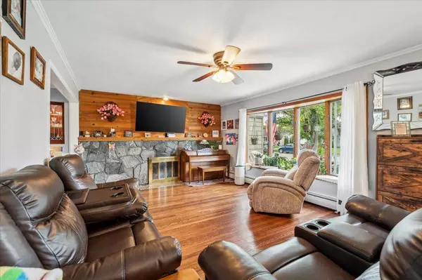 Wantagh, NY 11793,3363 Emeric AVE