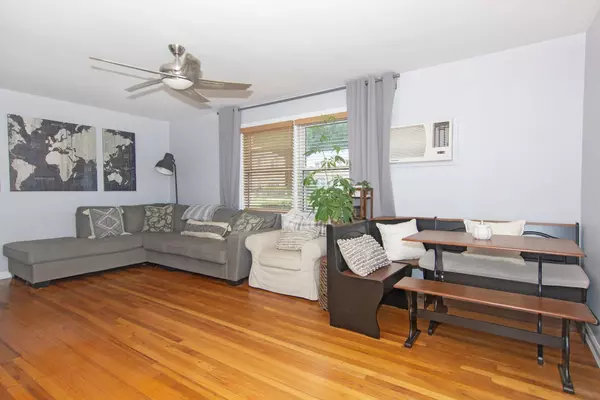 Bellerose, NY 11426,251-10 71 road #30A