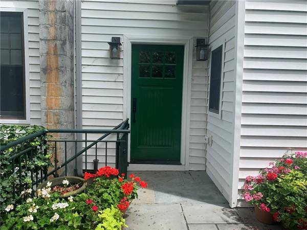 Lake Peekskill, NY 10537,41 Lake DR #Unit #B