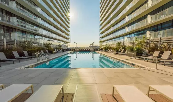 Flushing, NY 11354,13101 40th RD #10C