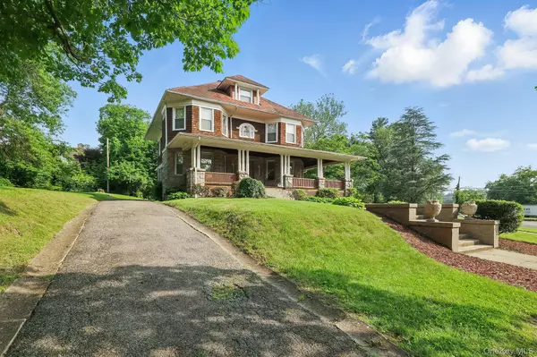 New Rochelle, NY 10804,43 Broadview AVE