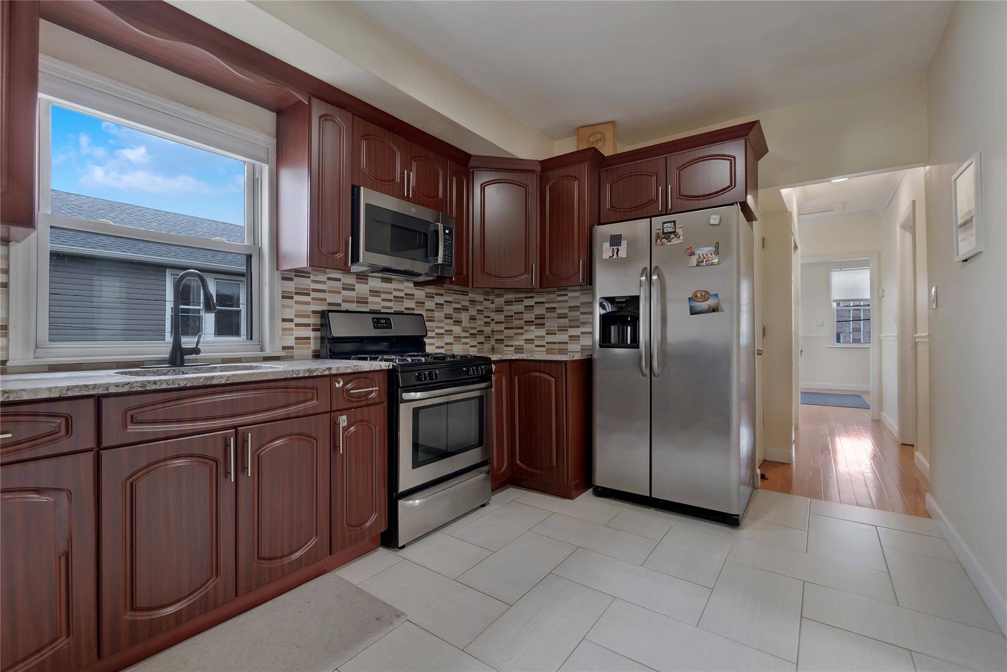 Arverne, NY 11692,6940 Gouverneur AVE