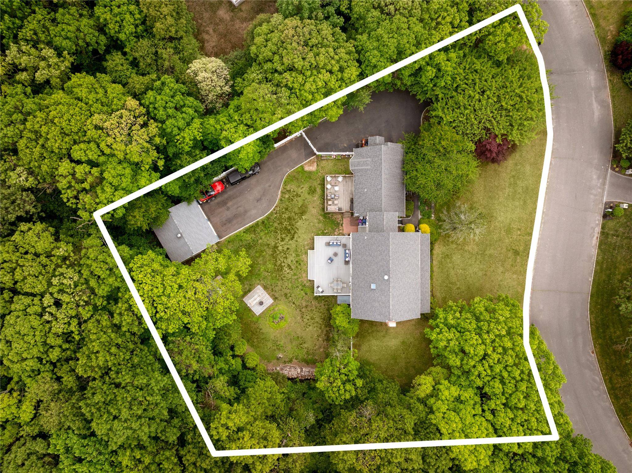 Port Jefferson Station, NY 11776,6 Debbie ST