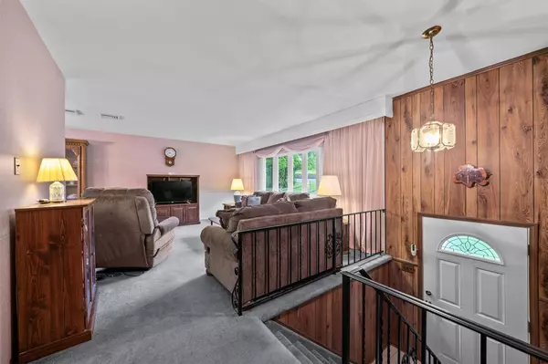 Warwick, NY 10990,40 Highland AVE