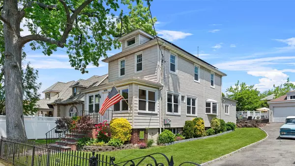 1370 Kearney AVE, Bronx, NY 10465