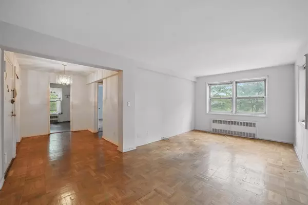 Yonkers, NY 10710,682 Tuckahoe RD #1A