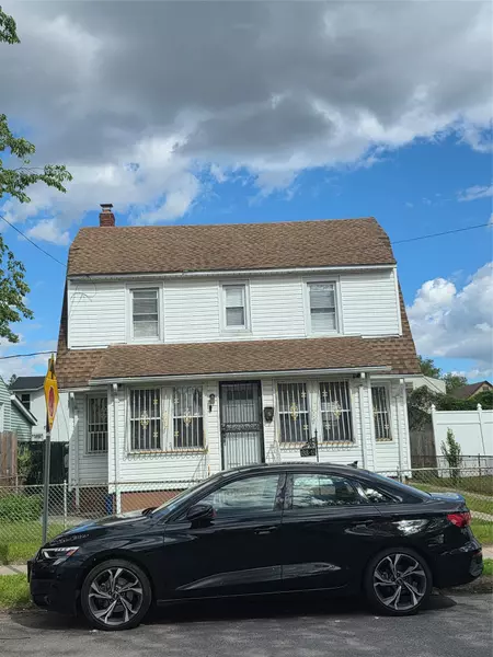 133-15 220 st, Springfield Gardens, NY 11413