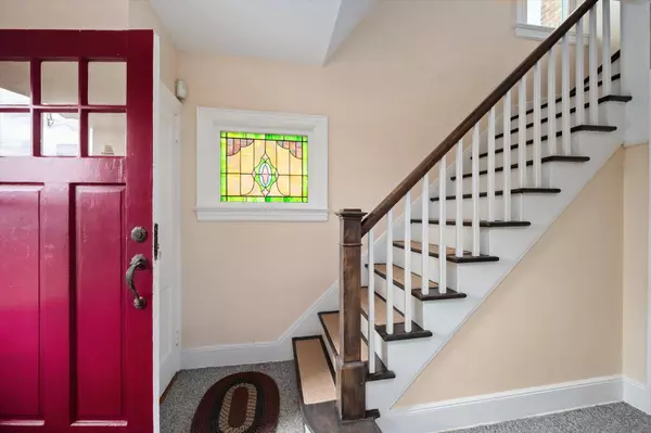 Lindenhurst, NY 11757,696 Madison AVE