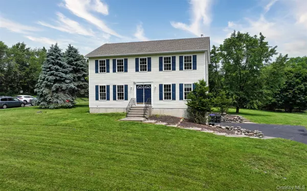 62 Station RD, Salisbury Mills, NY 12577