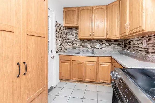Yonkers, NY 10704,58 Ridgewood AVE