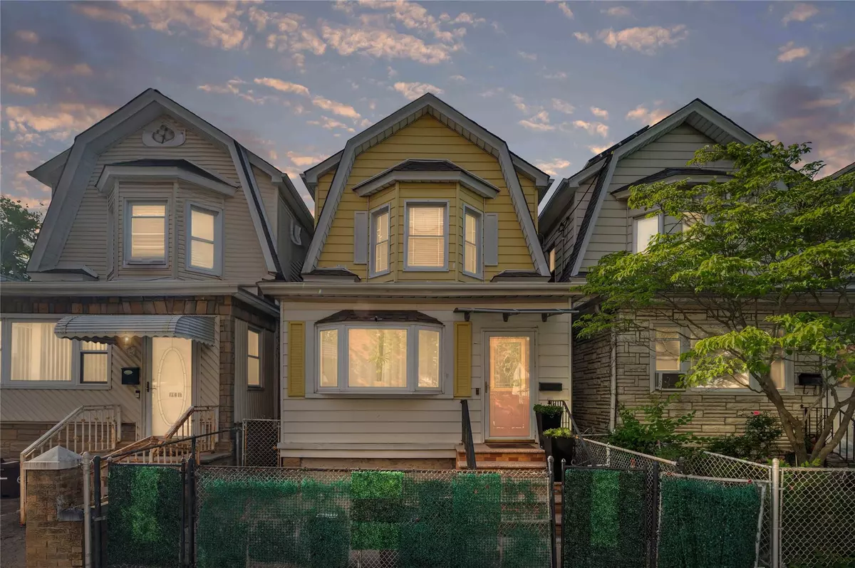 Richmond Hill, NY 11418,102-13 85th AVE