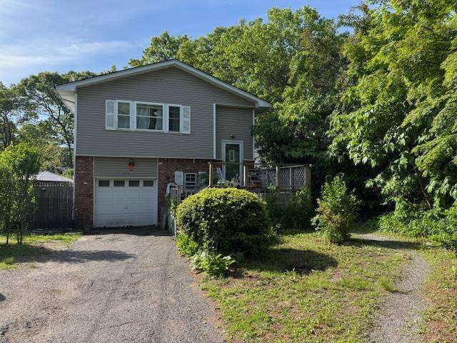Ronkonkoma, NY 11779,2572 Motor Pkwy